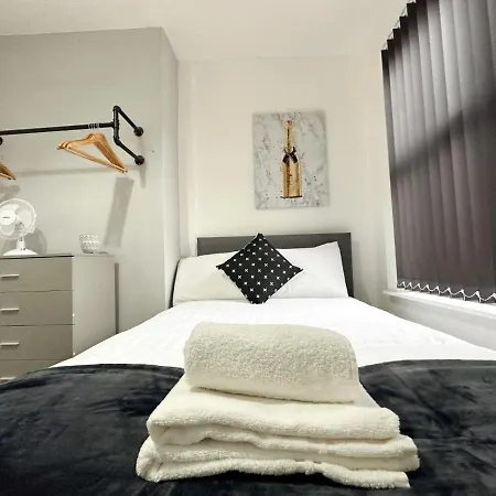 Wenlock En-Suite Rooms Liverpool Exterior photo