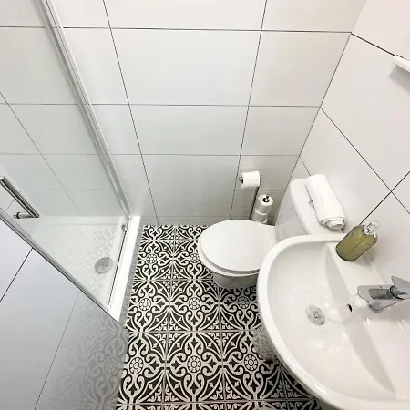 Wenlock En-Suite Rooms Liverpool Exterior photo